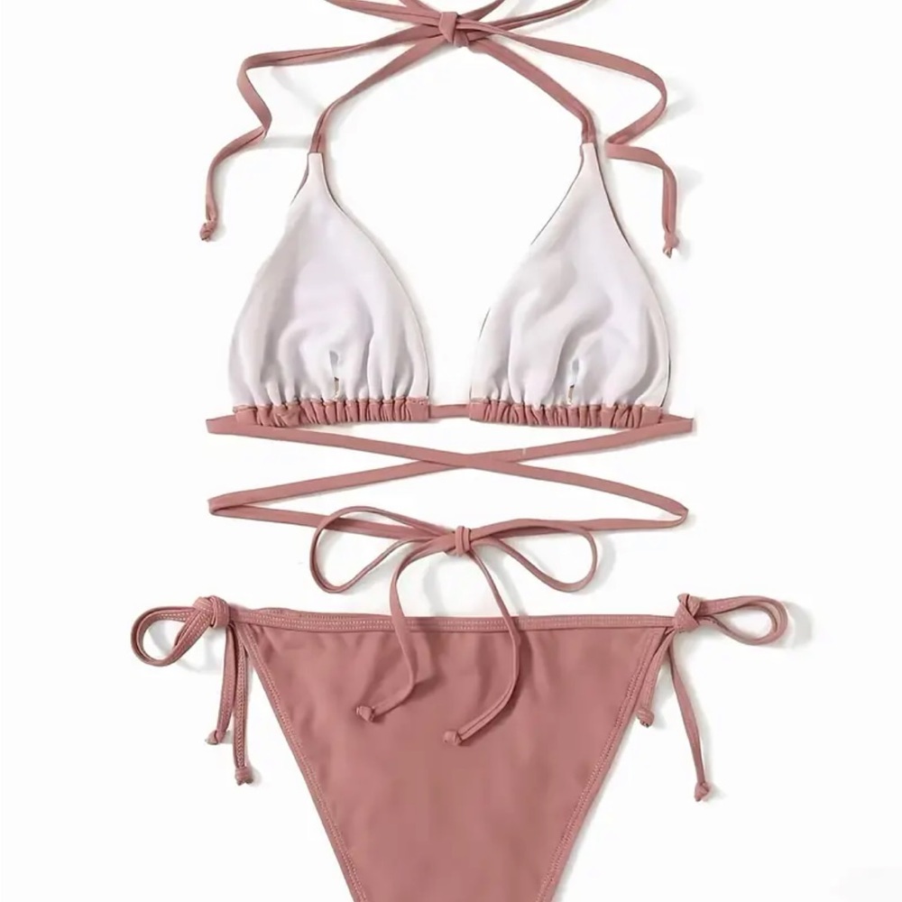 New Bikini Set - Picture 2 of 4